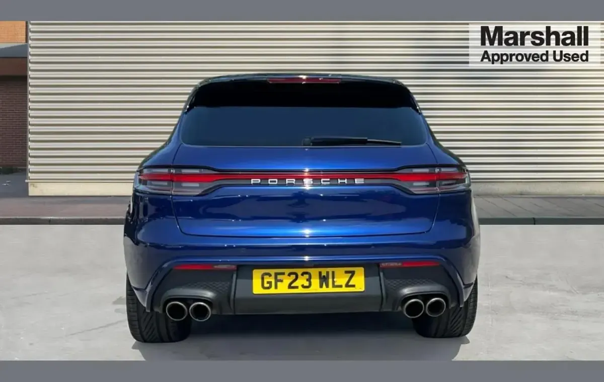 Used Porsche Macan S 374 HP (275 kW) 2023 Blue SUV