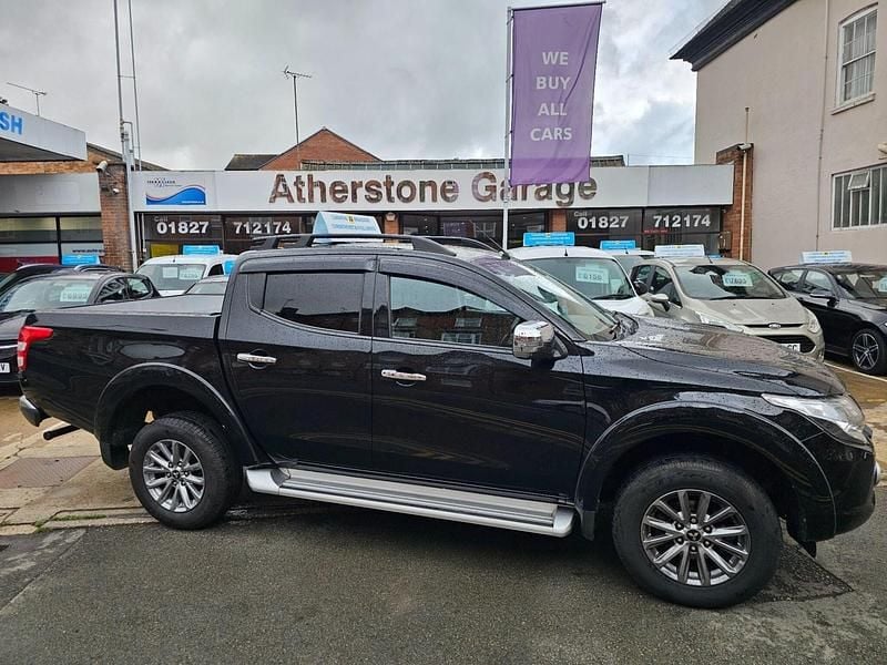 Black Used 2019 Mitsubishi L200 Warrior Pickup | £16,995 (Fair price) - Image 1/4