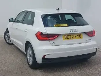 Used Audi A1 Design 95 HP (69 kW) 2022 White SUV