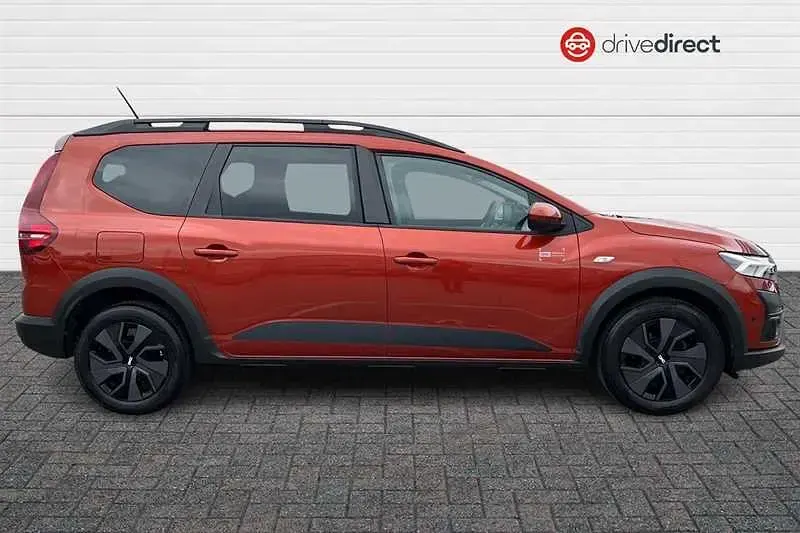 Used Dacia Jogger Expression 110 HP (80 kW) 2024 Brown MPV