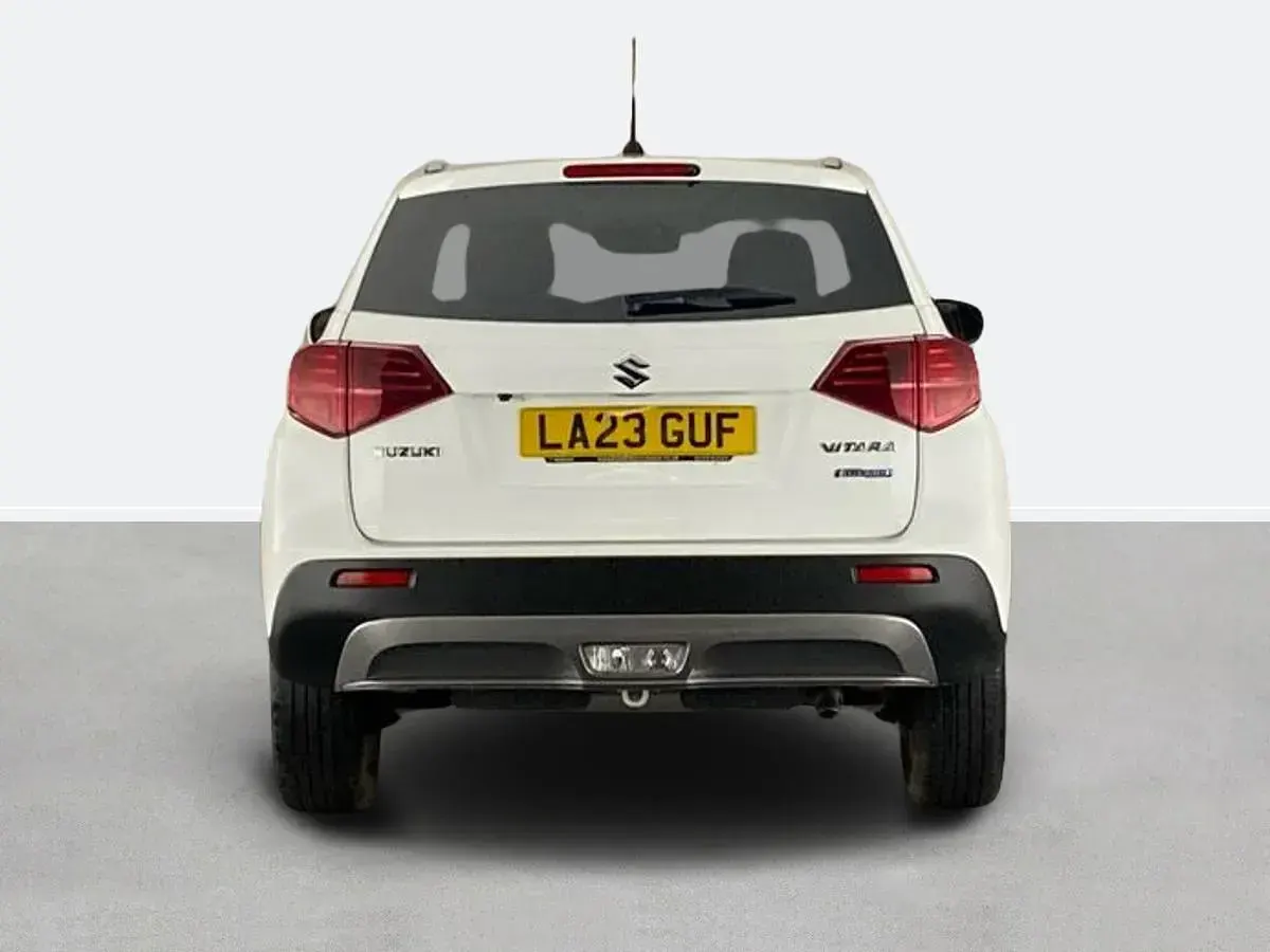 Used Suzuki Vitara SZ-T 129 HP (94 kW) 2023 White SUV