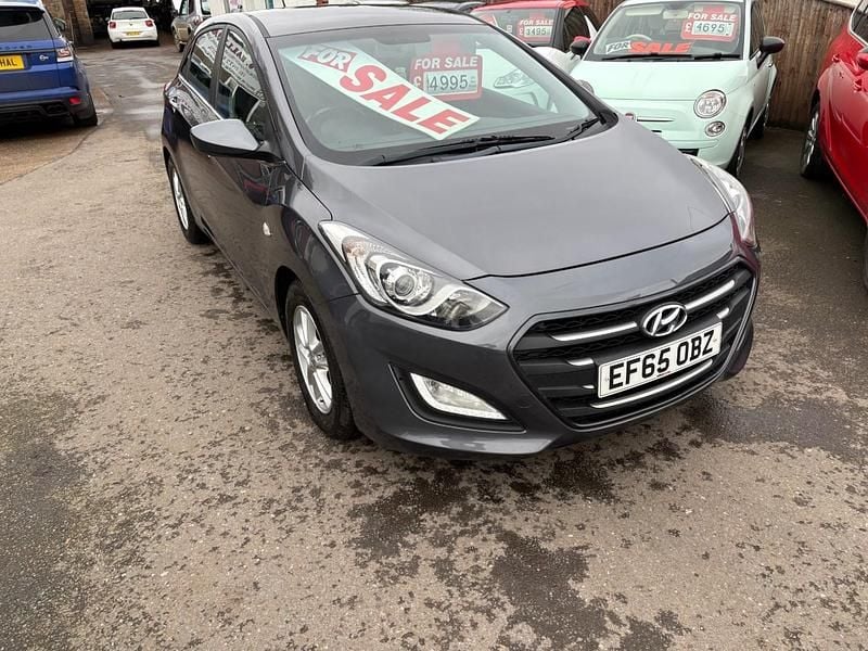 Used Hyundai i30 SE 110 HP (80 kW) 2015 Grey Hatchback