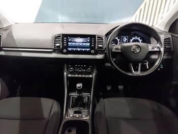 Używany Skoda Karoq SE 115 KM (84 kW) 2019 Biały SUV