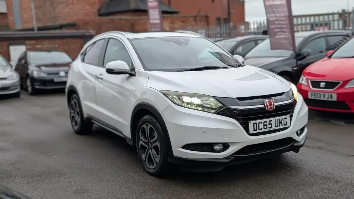 Used Honda HR-V EX 120 HP (88 kW) 2015 White SUV