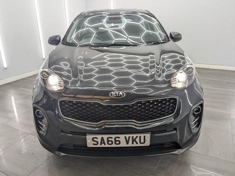 Used Kia Sportage 114 HP (83 kW) 2016 Black SUV