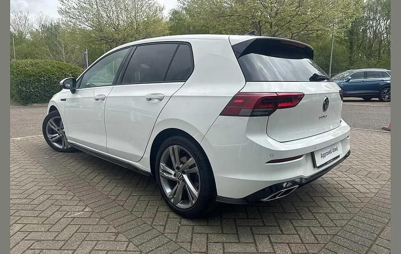 Used VW Golf VIII R-line 147 HP (108 kW) 2023 White Hatchback
