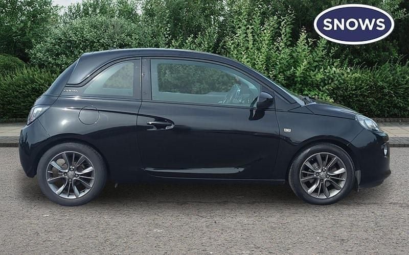 Second-hand Vauxhall Adam Jam 69 CP (50 kW) 2018 Negru Hatchback