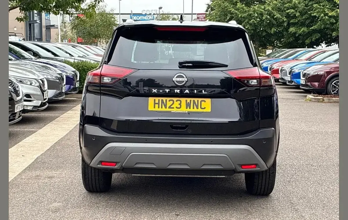Used Nissan X-Trail N-Connecta 204 HP (150 kW) 2023 Black SUV
