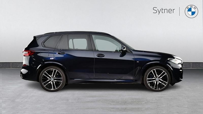 Used BMW X5 M Sport 335 HP (246 kW) 2022 Black SUV