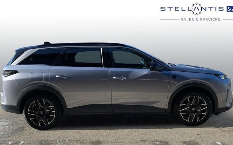 Used Peugeot 5008 GTi 136 HP (100 kW) 2025 Grey SUV
