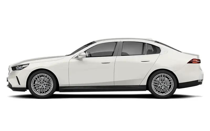 New 2025 BMW 530e M Sport Sedan | £54,341 (Super price) - Image 1/1