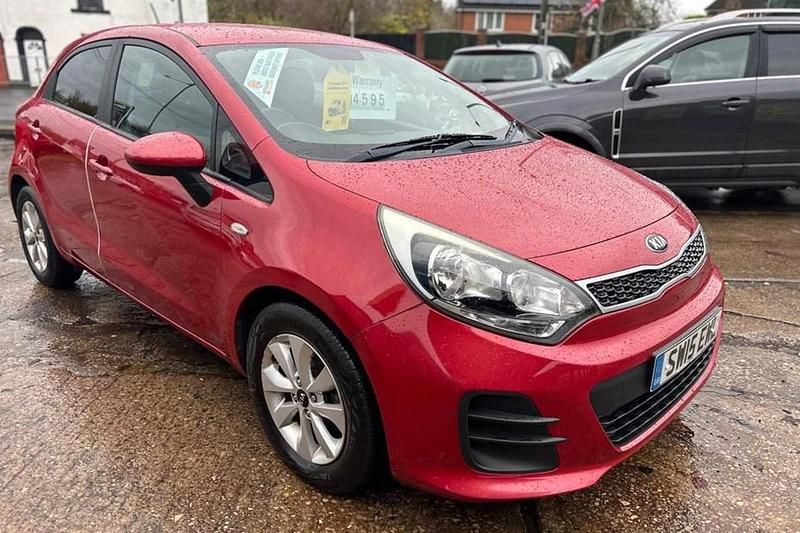 Red Used 2015 Kia Rio Hatchback | £4,495 (Fair price) - Image 1/1