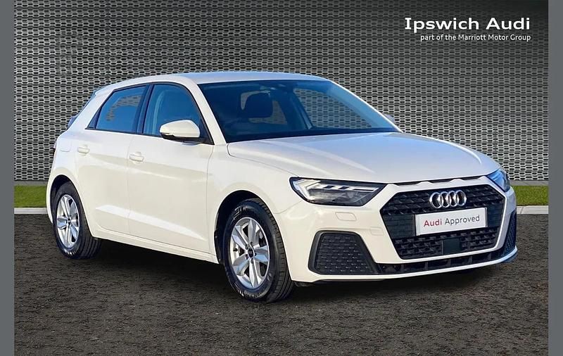 Used Audi A1 Design 108 HP (79 kW) 2023 White Hatchback