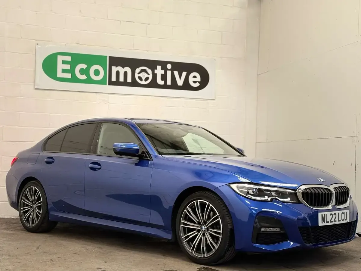 Usado BMW 318 M Sport 156 CV (114 kW) 2022 Azul Berlina