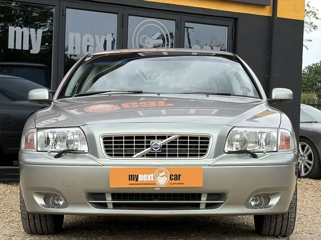 Used Volvo S80 SE 272 HP (200 kW) 2004 Green Sedan
