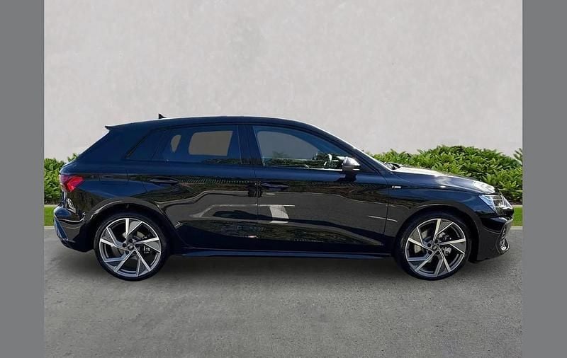 Used Audi A3 Black Edition 150 HP (110 kW) 2025 Black Hatchback