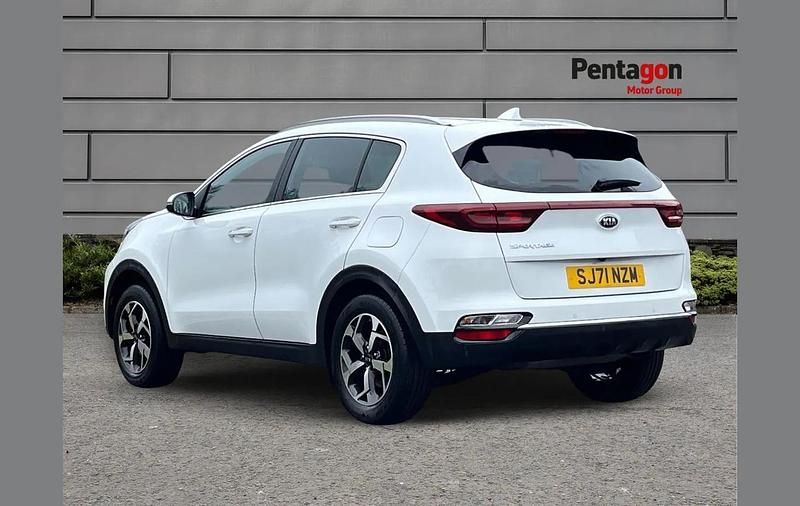 Used Kia Sportage 129 HP (94 kW) 2021 White SUV