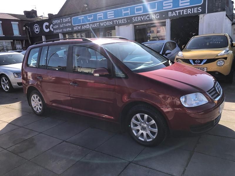 Used VW Touran S 2006 Red MPV