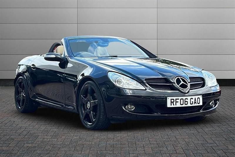 Obsidian black Used 2006 Mercedes SLK280 Cabriolet | £6,990 (Expensive) - Image 1/2