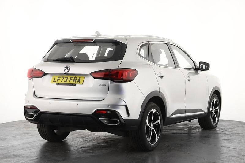 Used MG HS SE 162 HP (119 kW) 2023 Silver SUV