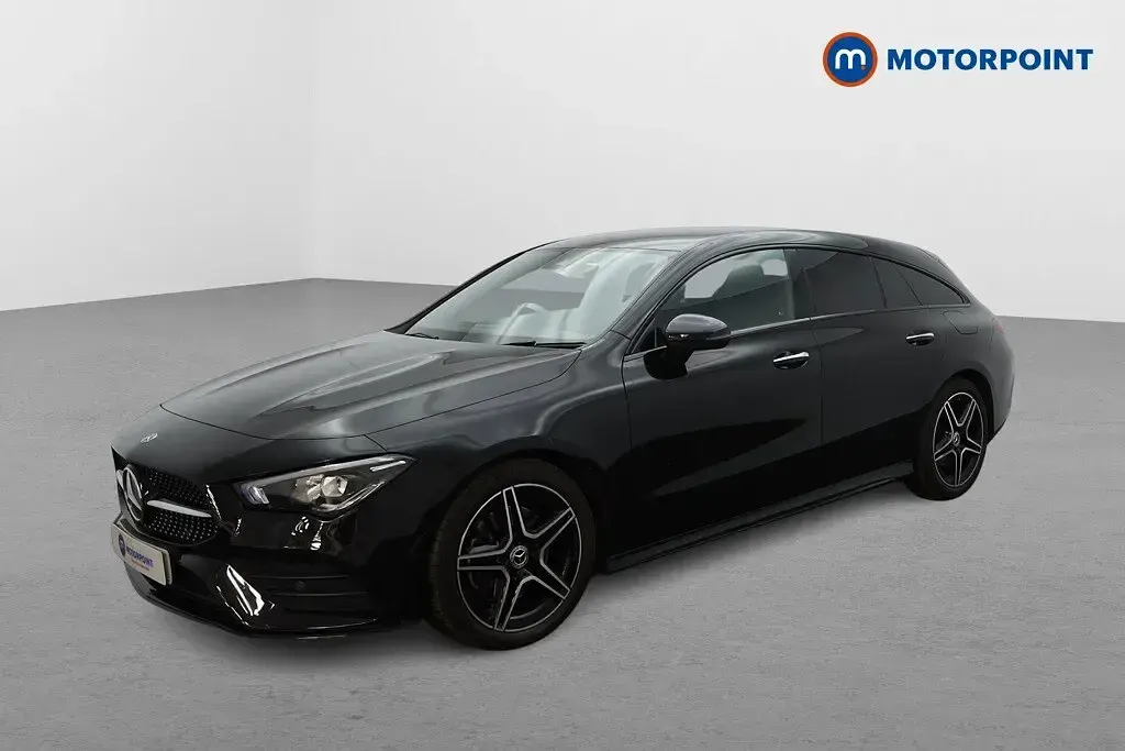 Begagnad Mercedes CLA200 AMG Line Premium 2022 Svart Kombi