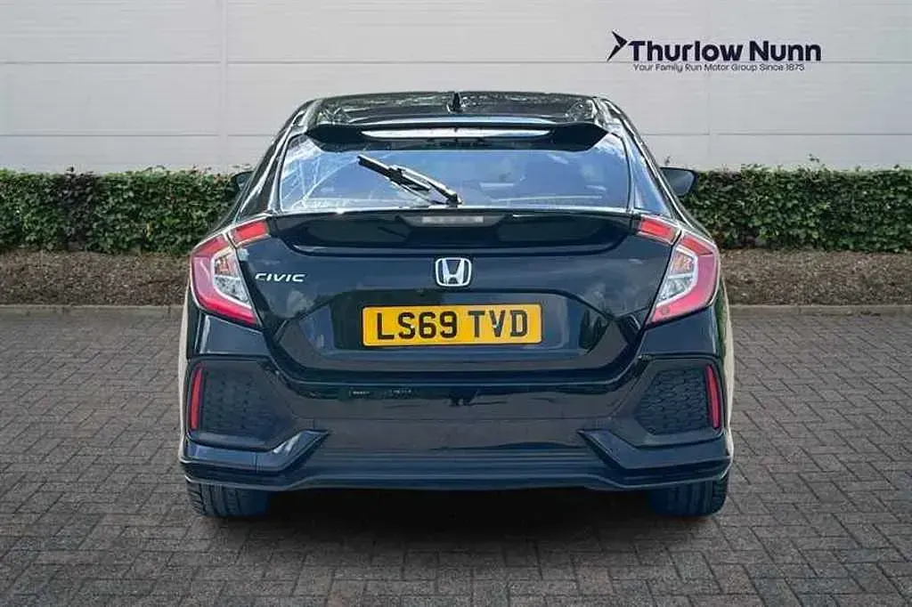 Used Honda Civic SR 126 HP (92 kW) 2019 Black Hatchback