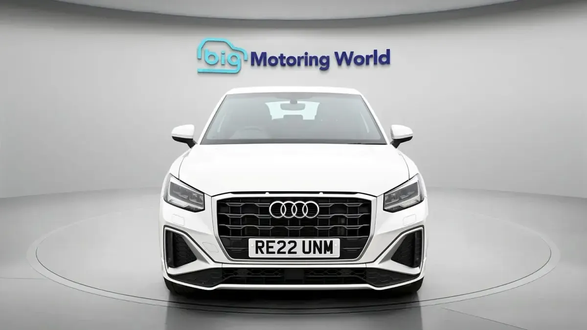 Used Audi Q2 S-Line 150 HP (110 kW) 2022 White SUV