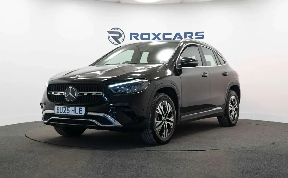 Used Mercedes GLA200 Executive 150 HP (110 kW) 2025 Black SUV
