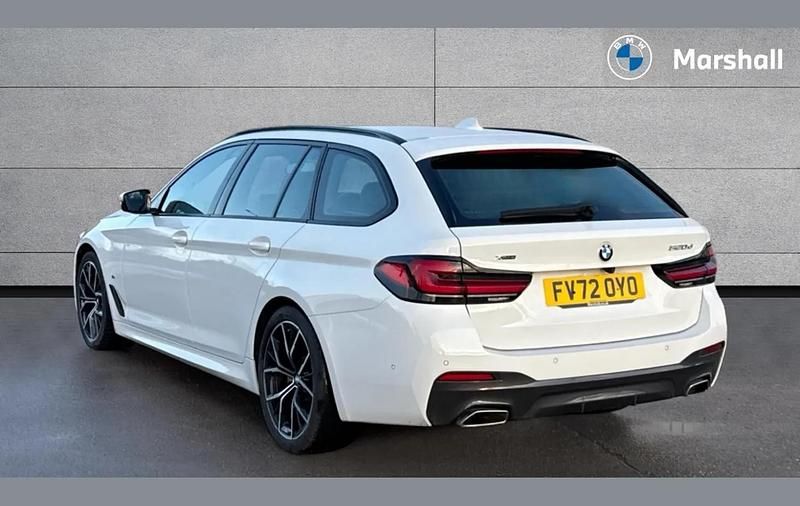 Used BMW 520 M Sport 187 HP (137 kW) 2022 White Estate