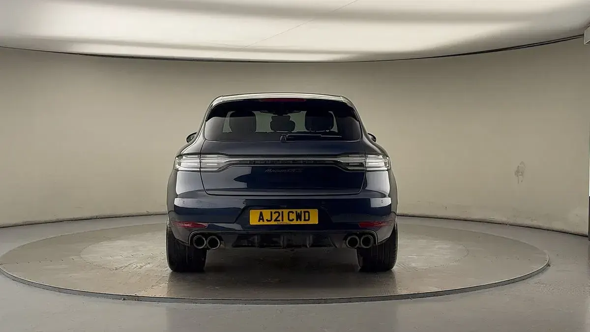 Begagnad Porsche Macan 380 HK (279 kW) 2021 Blå SUV