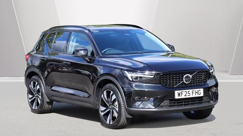 Black Used 2025 Volvo XC40 Ultra SUV | £37,500 (Expensive) - Image 1/4