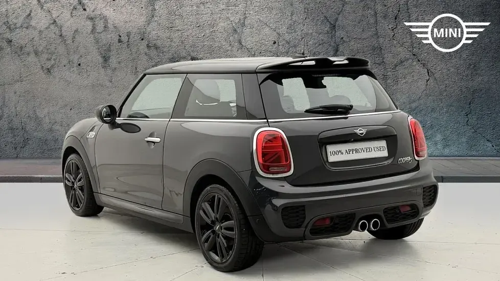 Usado Mini Cooper S Hatch 189 HP (139 kW) 2019 Cinzento Citadino
