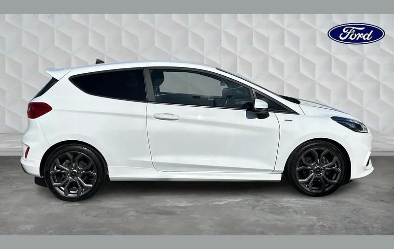 Usado Ford Fiesta ST-Line 155 HP (114 kW) 2020 Branco Citadino