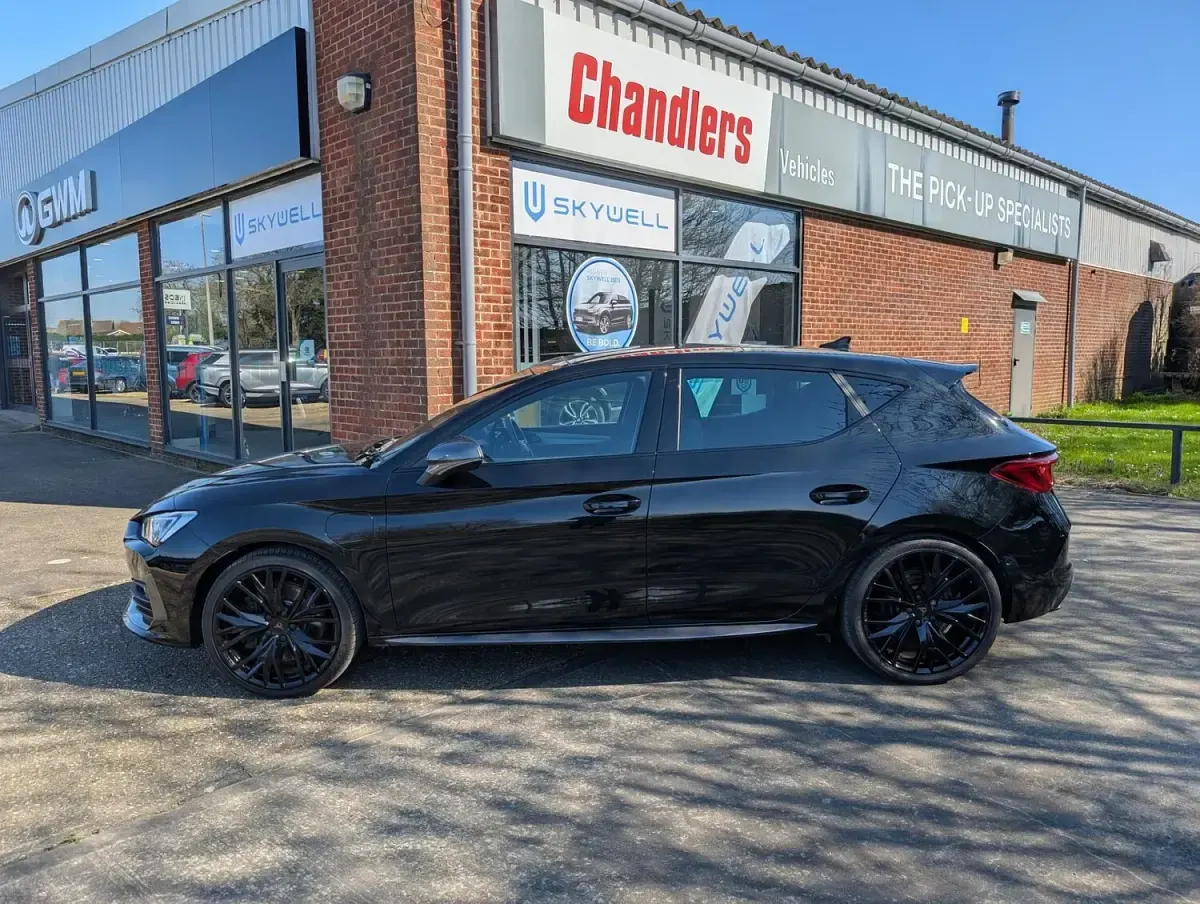 Used Cupra Leon VZ2 2024 Black Hatchback