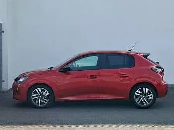 Used Peugeot 208 Active+ 100 HP (73 kW) 2023 Red Hatchback