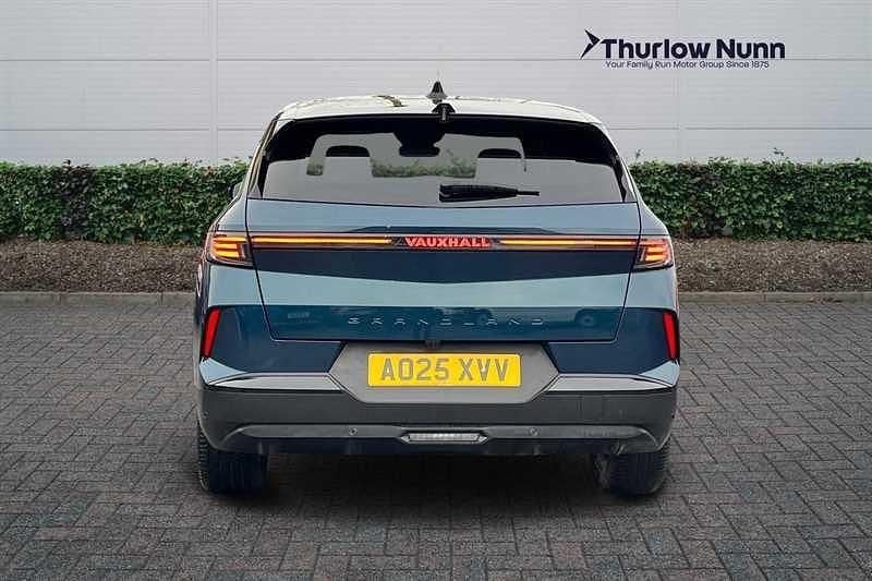 Used Vauxhall Grandland X Ultimate 136 HP (100 kW) 2025 Blue SUV