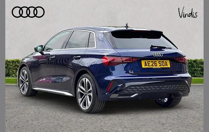 Novo Audi A3 S-Line 113 HP (83 kW) 2026 Azul Citadino