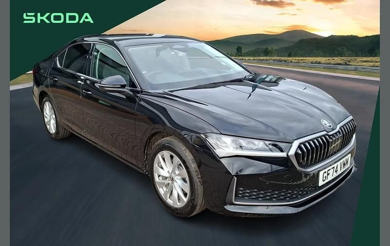 Used Skoda Superb SE Technology 150 HP (110 kW) 2024 Black Hatchback