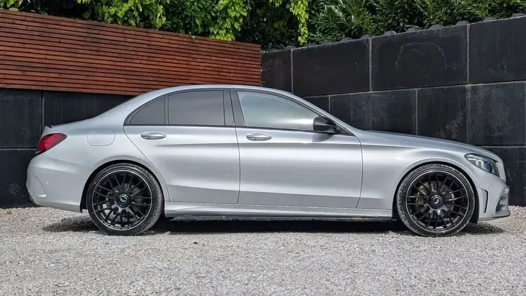 Used Mercedes C220 AMG line 2021 Silver Sedan