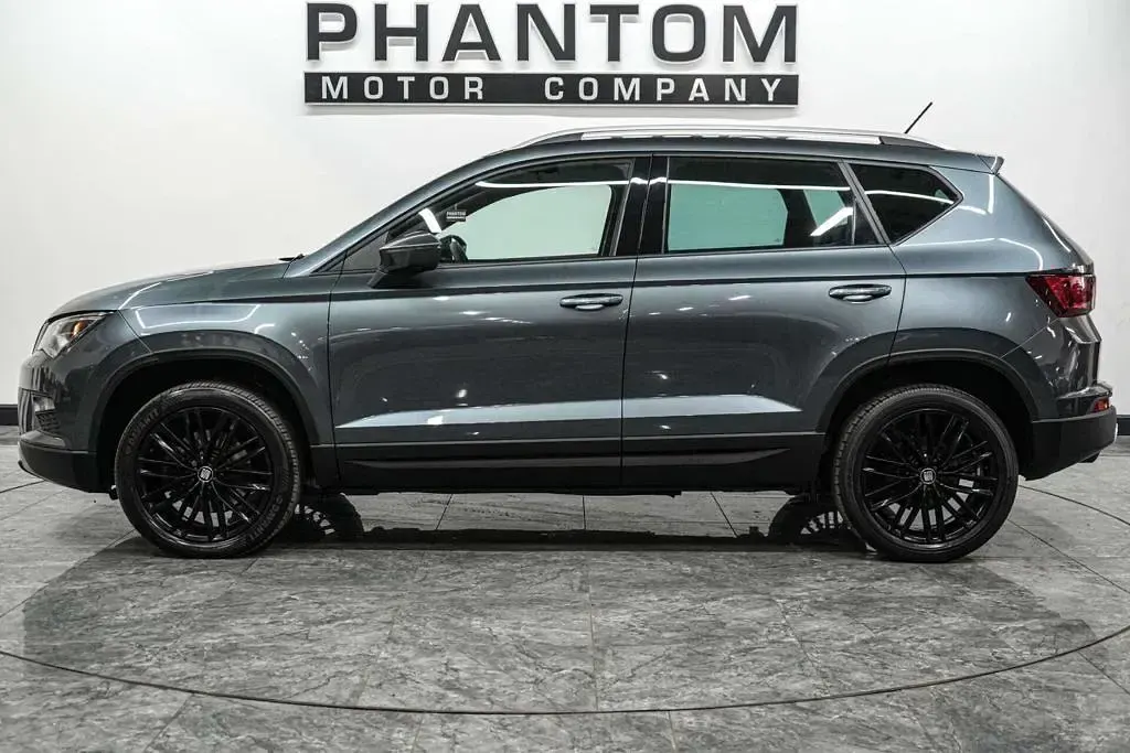 Used Seat Ateca XCELLENCE 150 HP (110 kW) 2016 Grey SUV