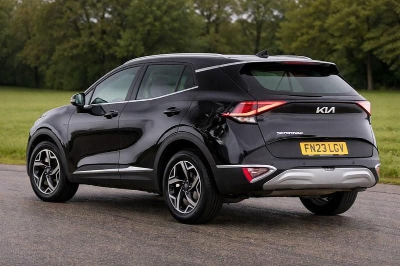 Usado Kia Sportage 148 HP (108 kW) 2023 Preto SUV