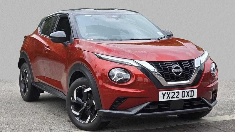 Red Used 2022 Nissan Juke N-Connecta SUV | £15,380 (Good price) - Image 1/3
