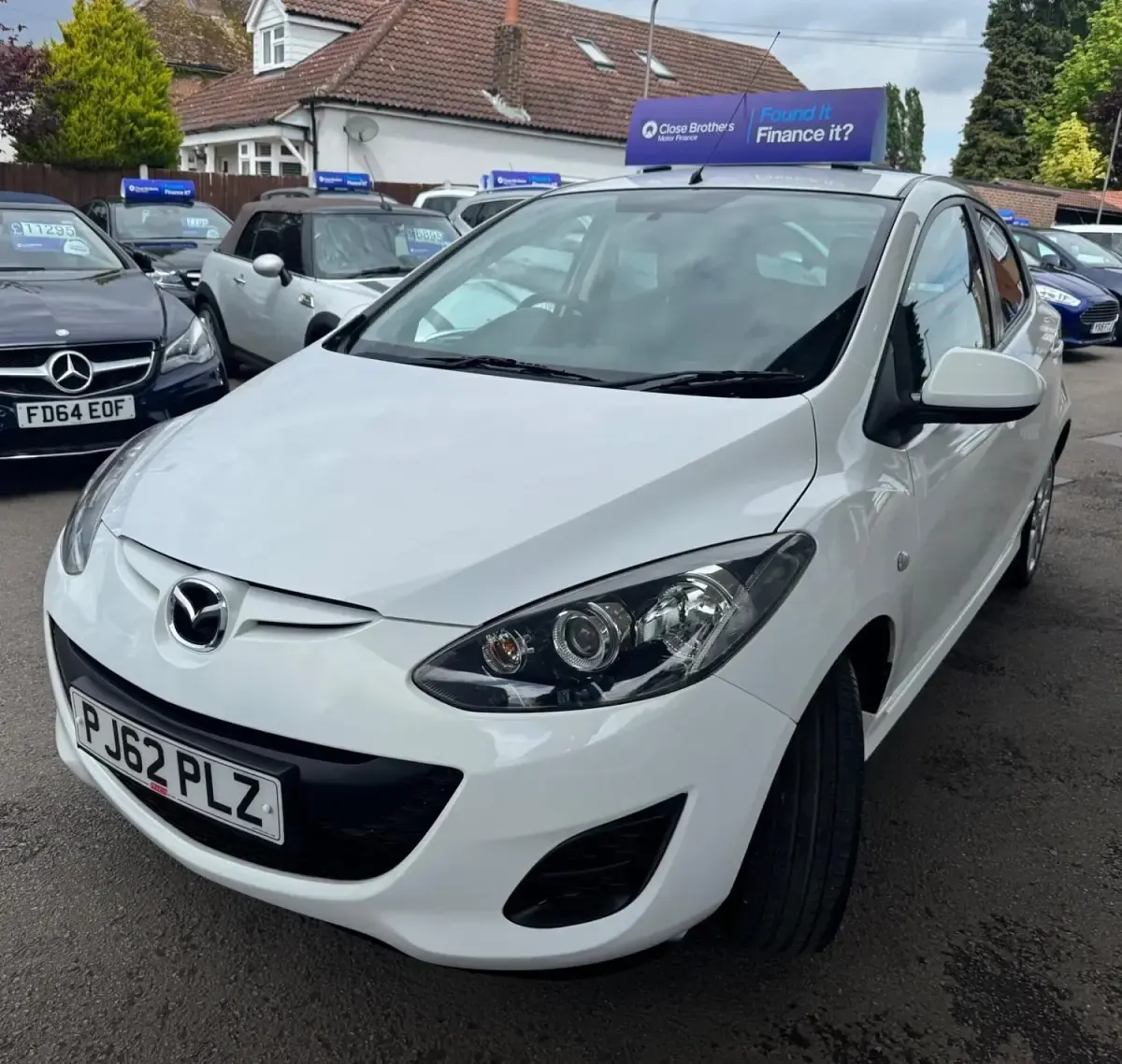 Usado Mazda 2 2012 Branco Citadino
