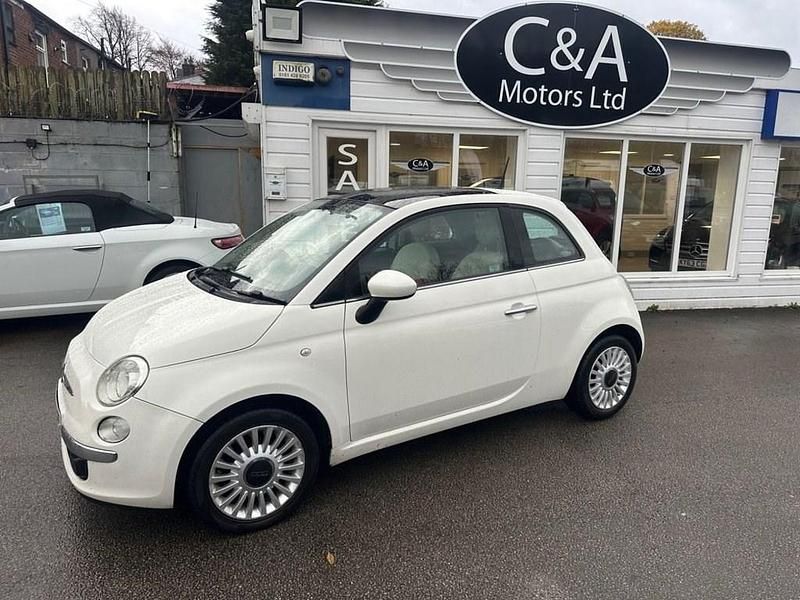 Used Fiat 500 Lounge 69 HP (50 kW) 2012 White Hatchback