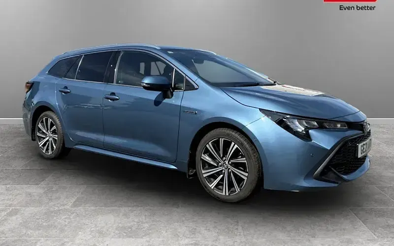 Used Toyota Corolla Design 122 HP (89 kW) 2021 Estate