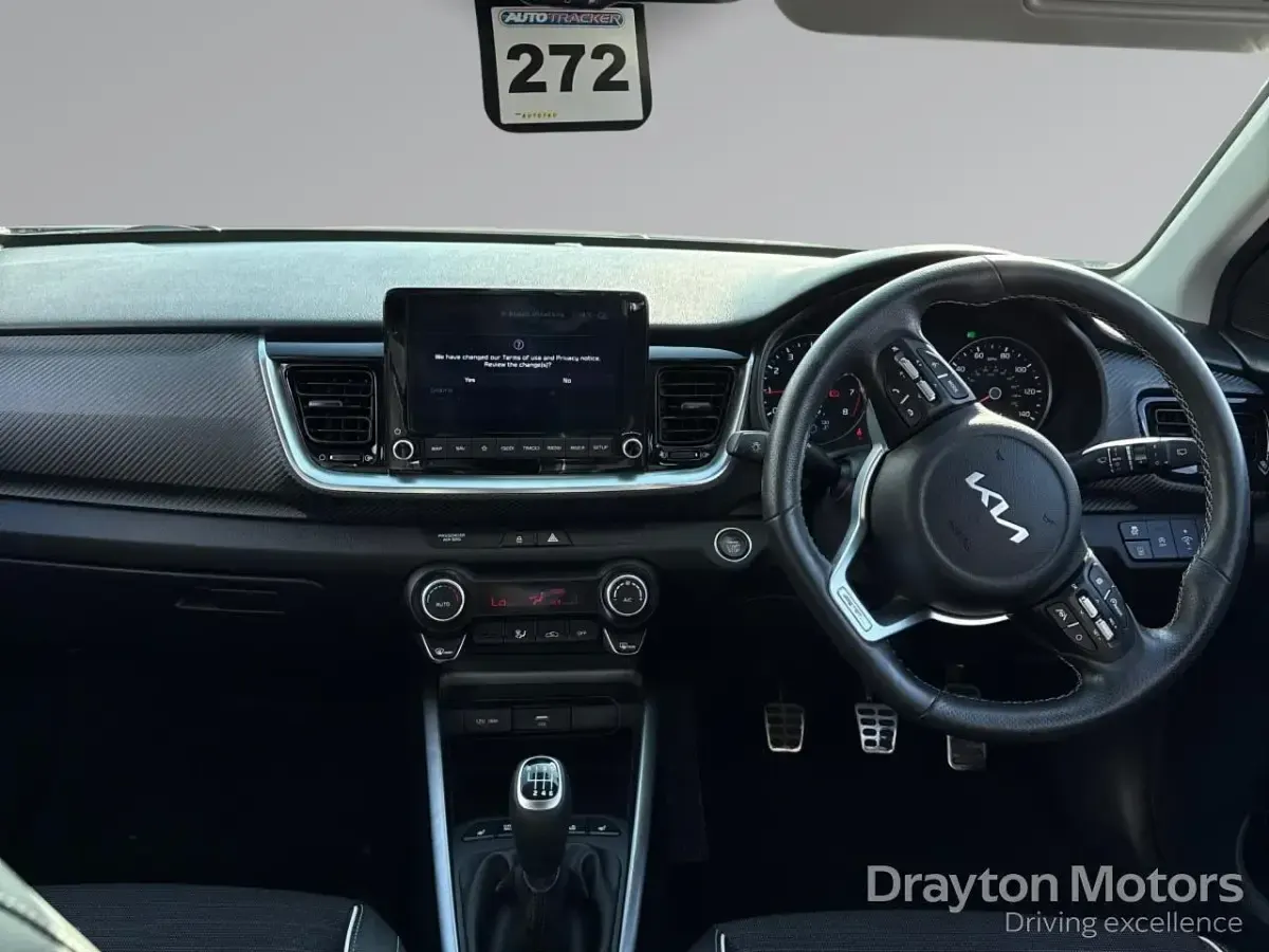 Used Kia Stonic GT-Line S 118 HP (86 kW) 2023 Grey SUV