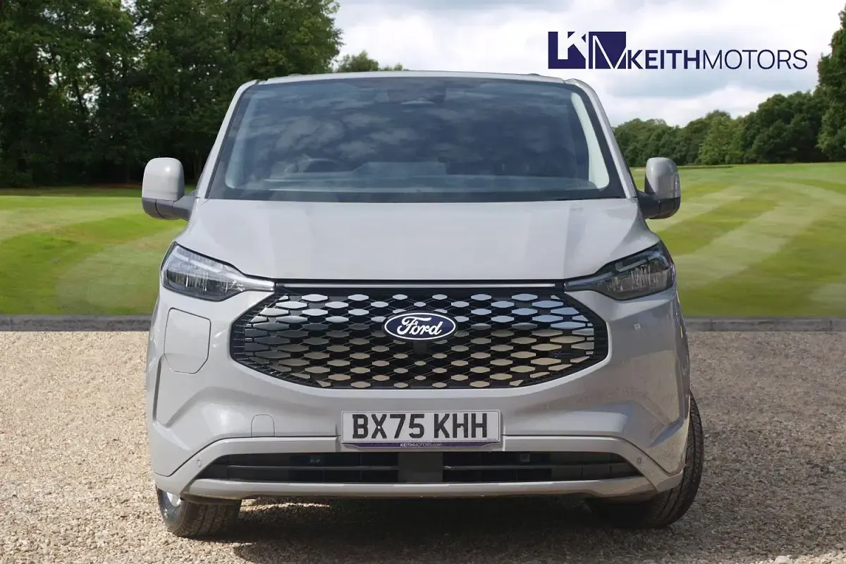 Used Ford E-Transit Limited 100 kW (136 HP) 2025 Grey Van