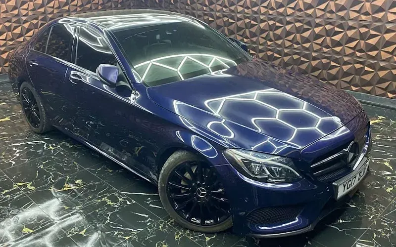 Used Mercedes C220 AMG Line Premium 170 HP (125 kW) 2016 Blue Sedan