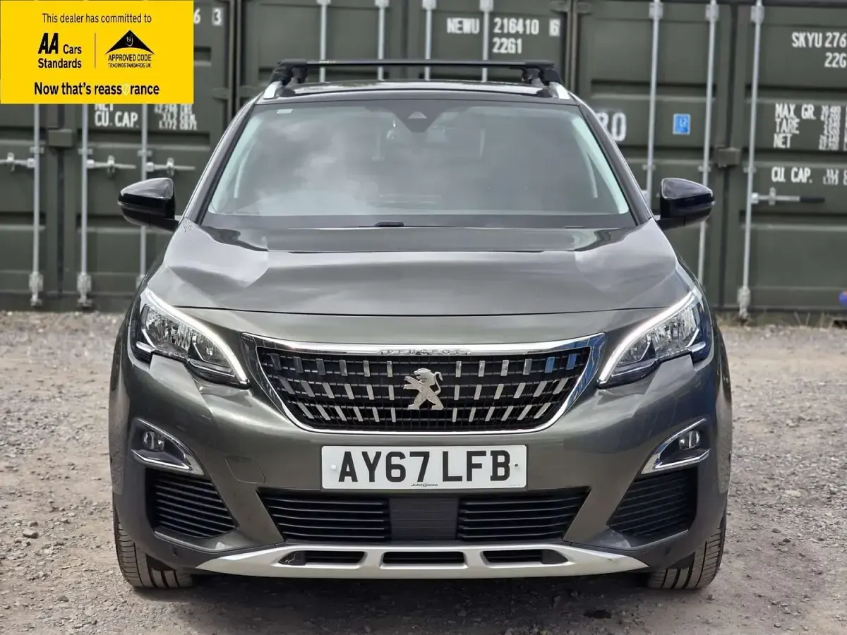 Used Peugeot 3008 Allure 130 HP (95 kW) 2017 Grey SUV