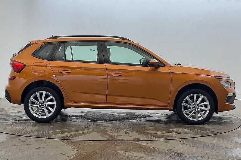Used Skoda Kamiq SE 115 HP (84 kW) 2025 Phoenix orange metallic SUV